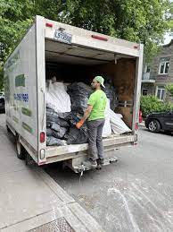 Best Residential Junk Removal  in Newburgh, IN